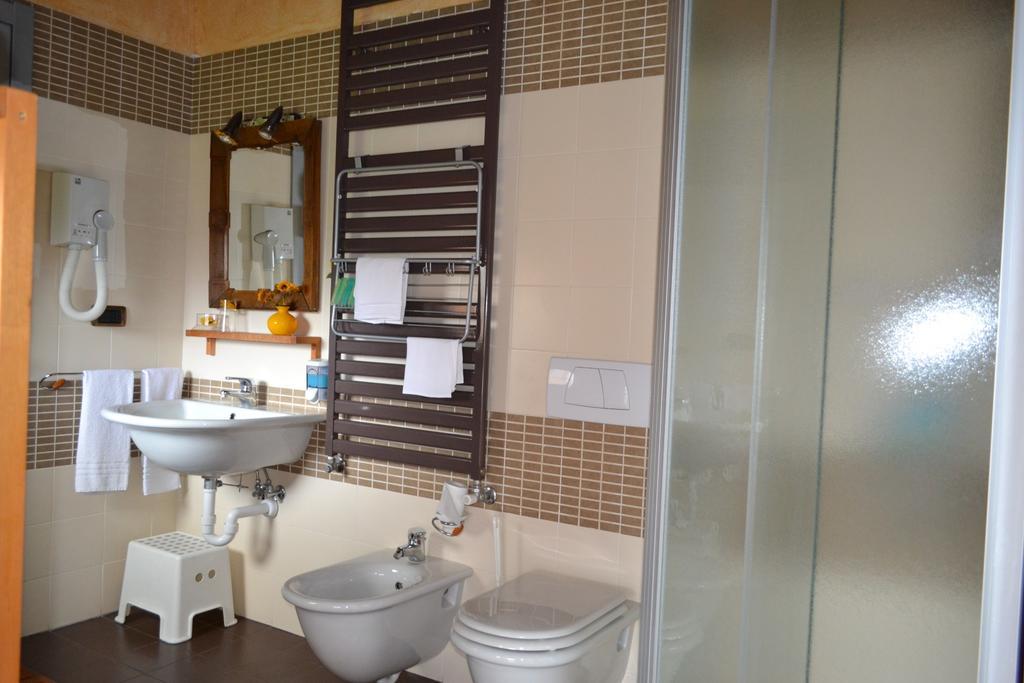 Castagnole Piemonte B&B Edera المظهر الخارجي الصورة